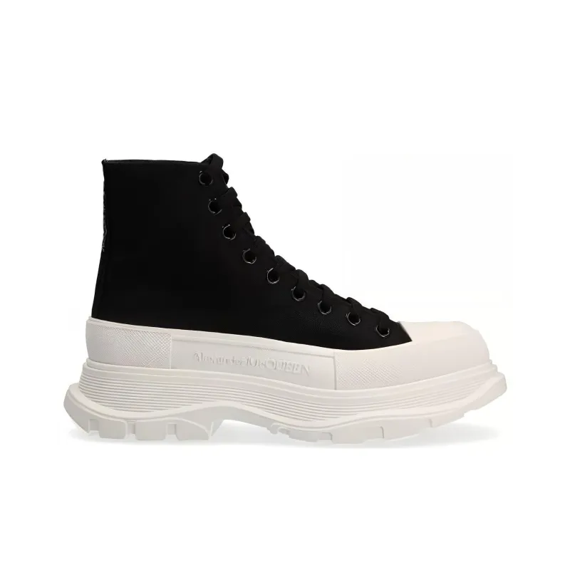 Alexander McQueen Tread Slick Lace Up Boot Black White-1