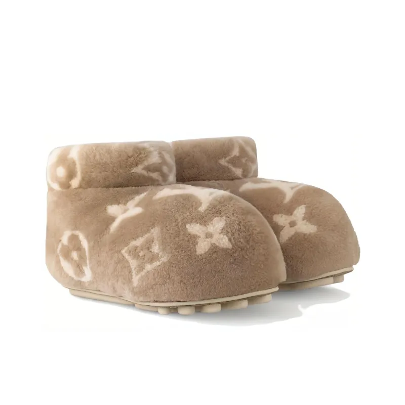 LOUIS VUITTON LV Footprint Low Boot Beige-2