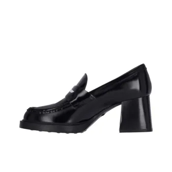 TOD'S Logo Engraved Pumps