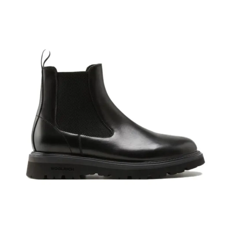 WOOLRICH Short Chelsea Boots Men's Black-1
