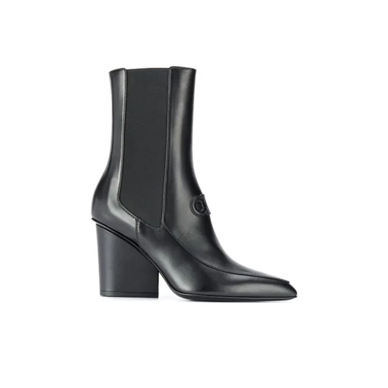 FERRAGAMO GANCINI Crew Chelsea Boots Women's Black-1