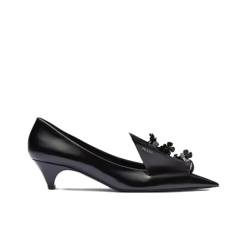PRADA 45mm Floral-appliqué Leather Pumps-1