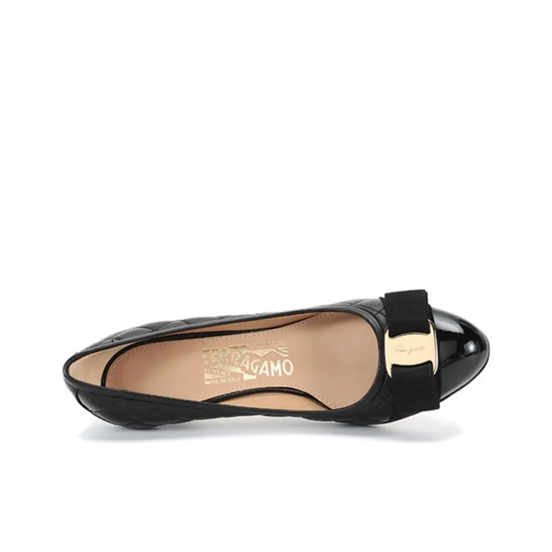 FERRAGAMO Vara Slim Heel High Heels 7cm Women's Black-4