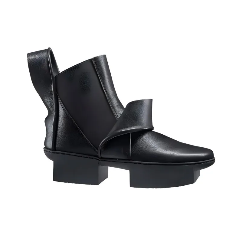 Trippen Bo Short Chelsea Boots Women's Black-1