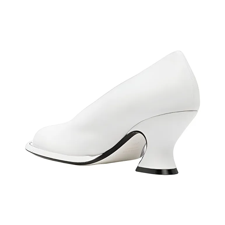 KHAITE The Varick V Shape Vamp Pumps-3