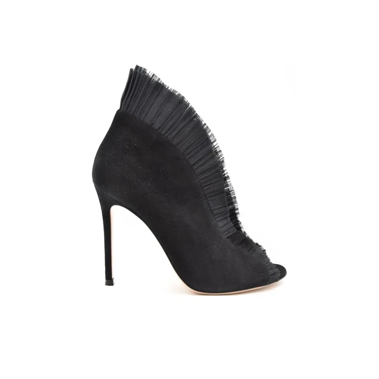 GIANVITO ROSSI Ankle Boots Women's Black-1