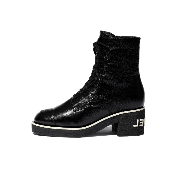 Chanel good AOP boot