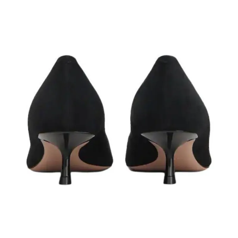 Roger Vivier Pointed Toe Pumps-4