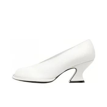 KHAITE The Varick V Shape Vamp Pumps