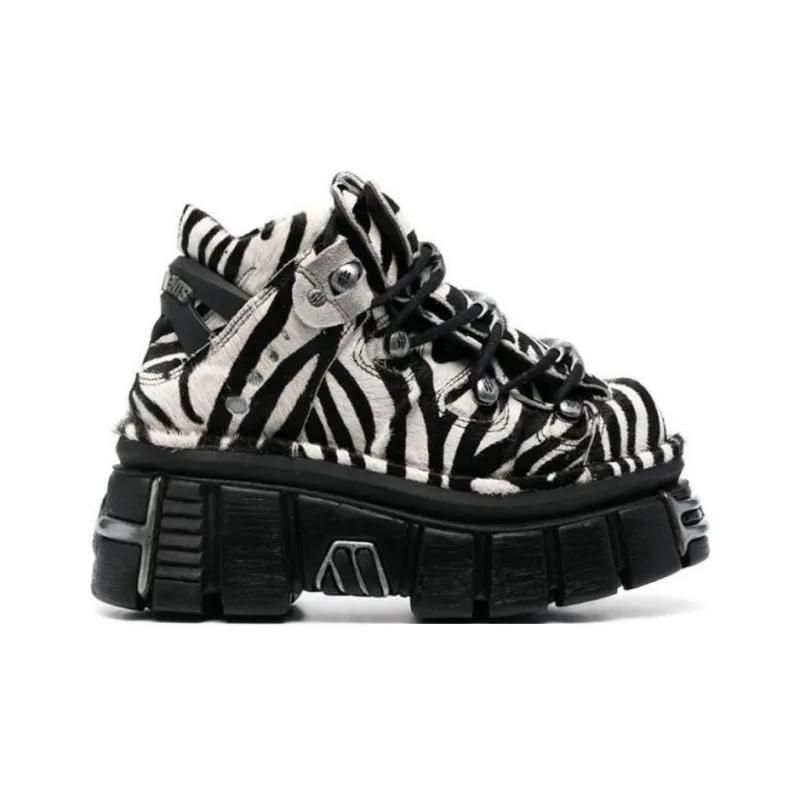 Vetements Ankle Boots Women's Black White-4