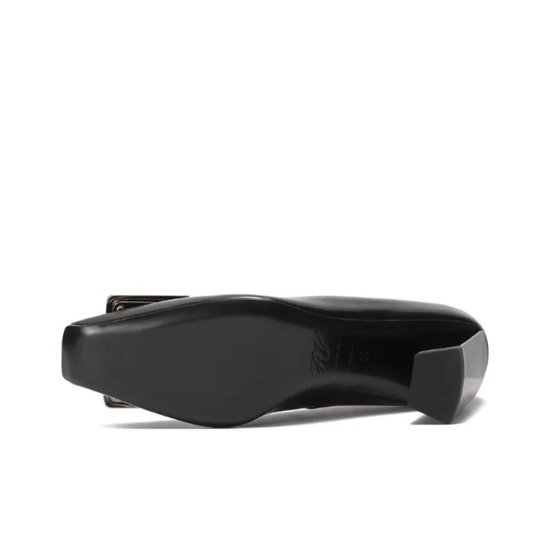 Roger Vivier Logo Engraved Block Heel Pumps-5