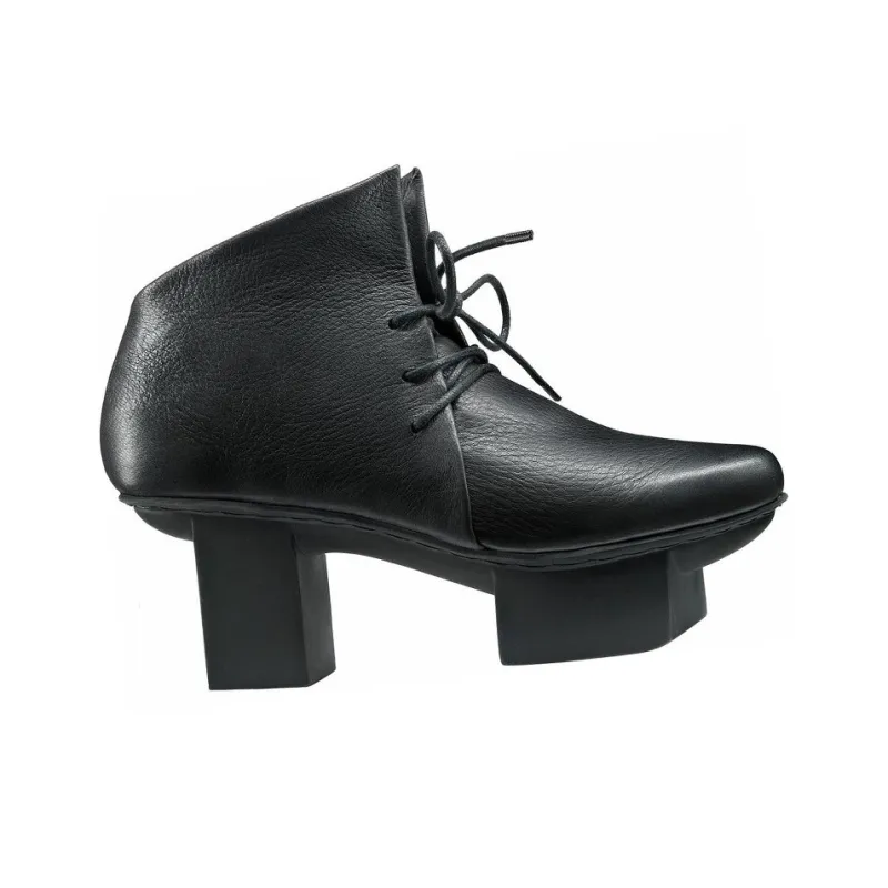 Trippen Visit Ankle Boots Women's Black-2
