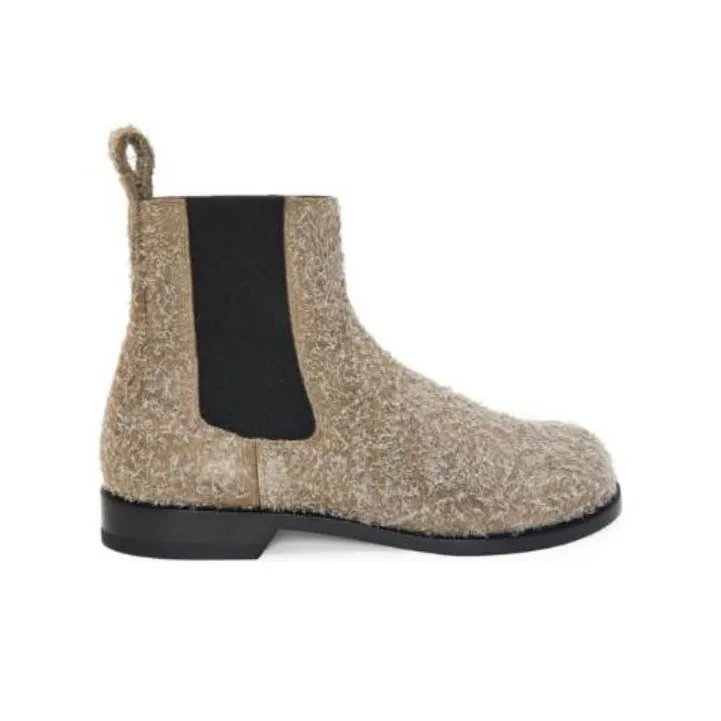 LOEWE Textured Round-toe Boots-1