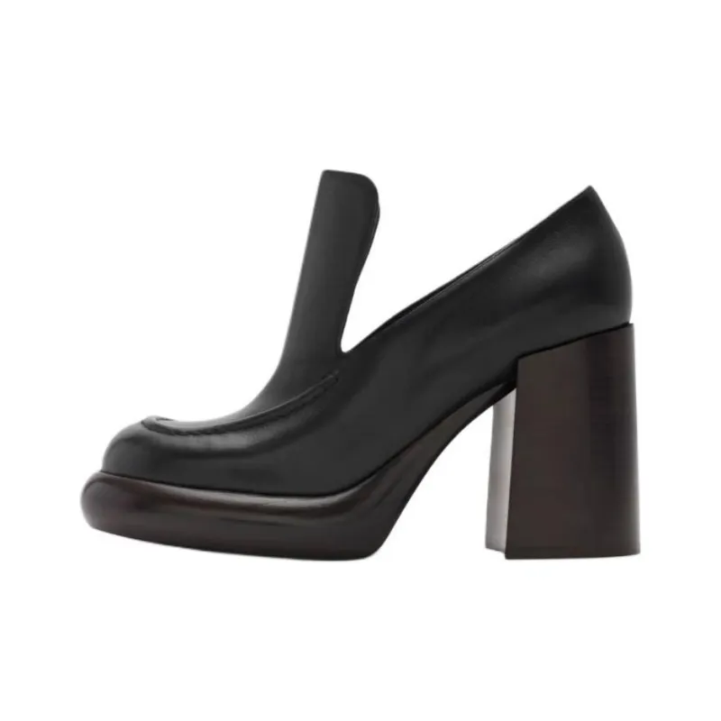 Burberry Chunky Heel High Heels Women's Black-0