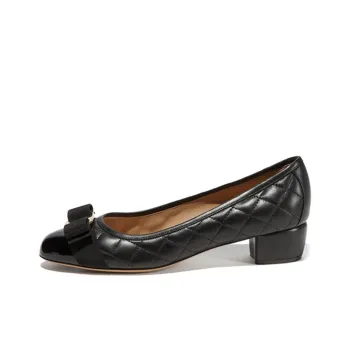 FERRAGAMO Ornament Vara bow 40mm Pumps