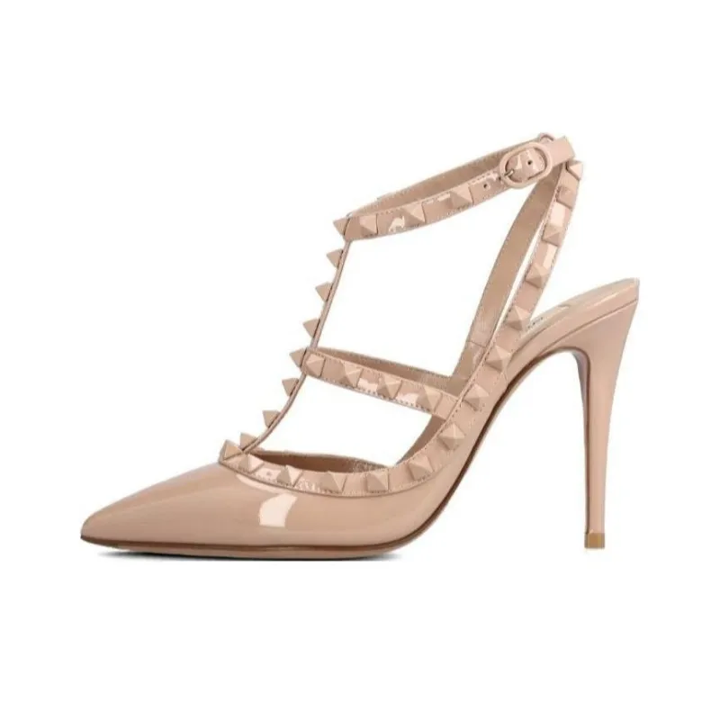 Valentino Garavani Rockstud Pointed-Toe Pumps-0