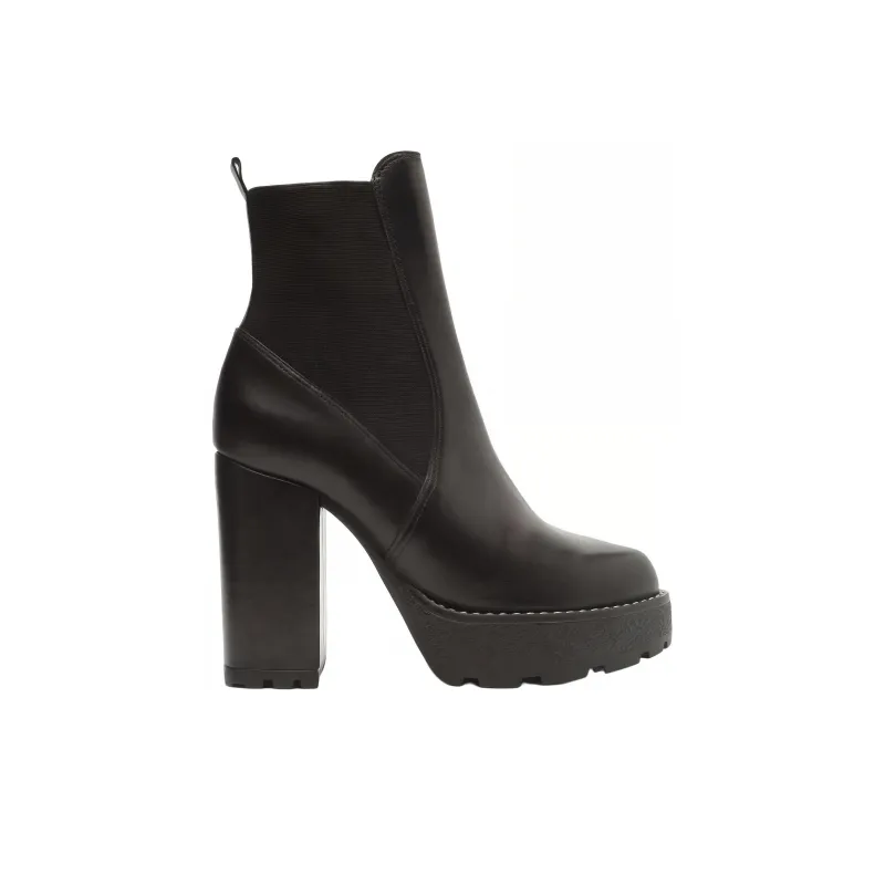 Schutz Billie Ankle Boots 11cm Women's Black-1