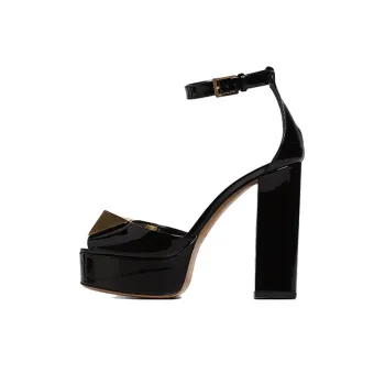 Valentino Rockstud Chunky Heel Stylish Sandal Women's Black