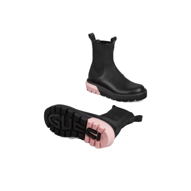 GUCCI Short Chelsea Boots Women's Black-4