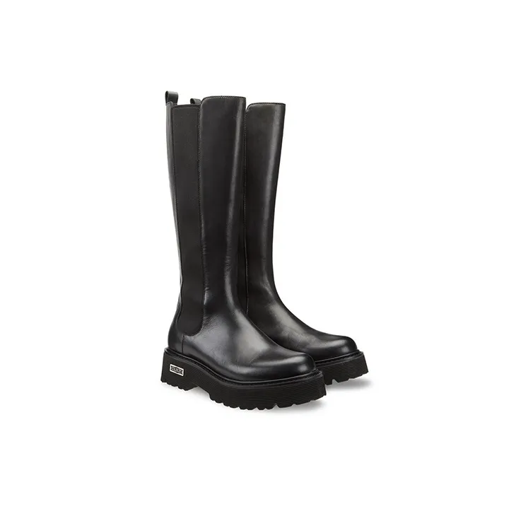 CULT GAIA Crew Chelsea Boots Women's Black-2