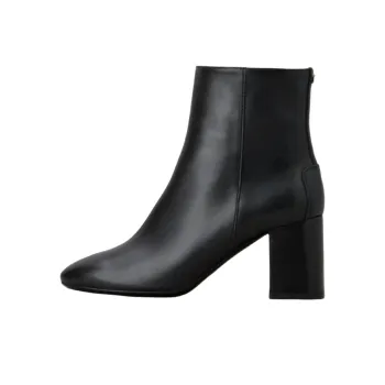 TOD'S Timeless Ankle Boots Women's Black