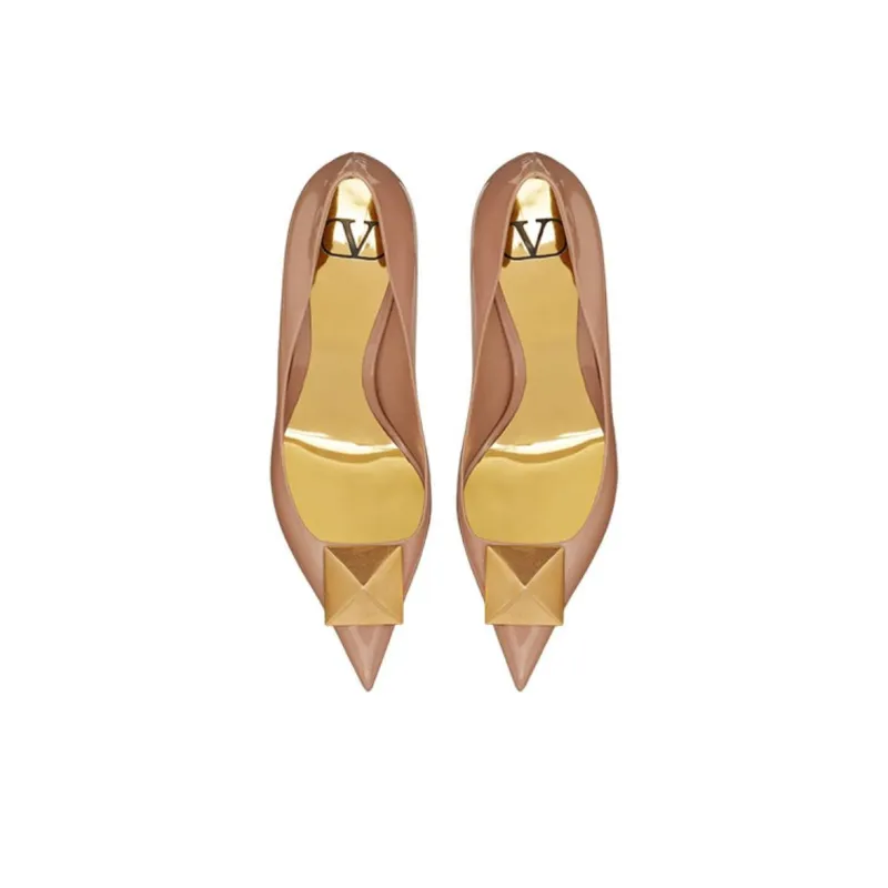 Valentino Garavani Roman Stud Pointed-toe Pumps-3