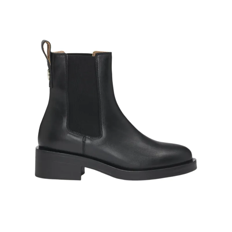HUGO BOSS Short Chelsea Boots Women's Black-1