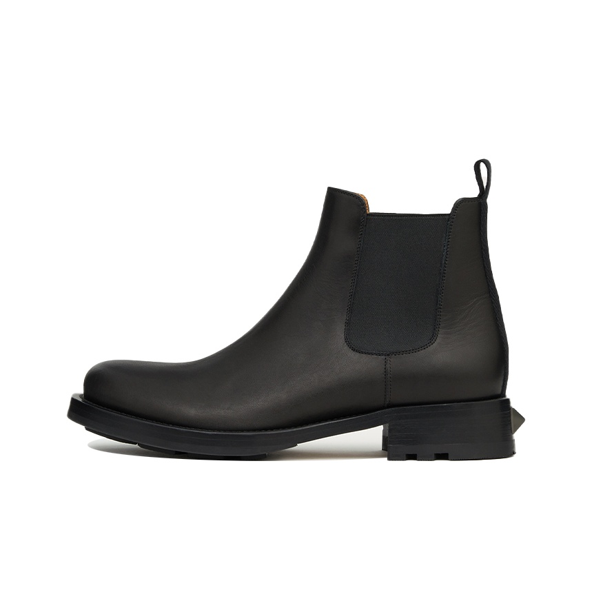 Valentino Boots Men on Sale & Authentic - POIZON