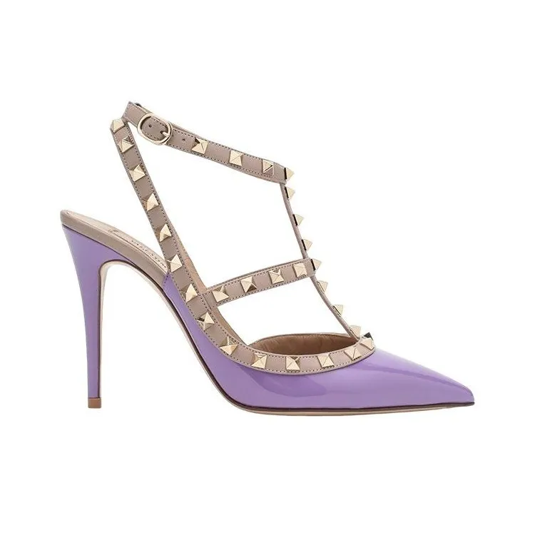 Valentino Garavani Rockstud Pointed Toe Pumps-1