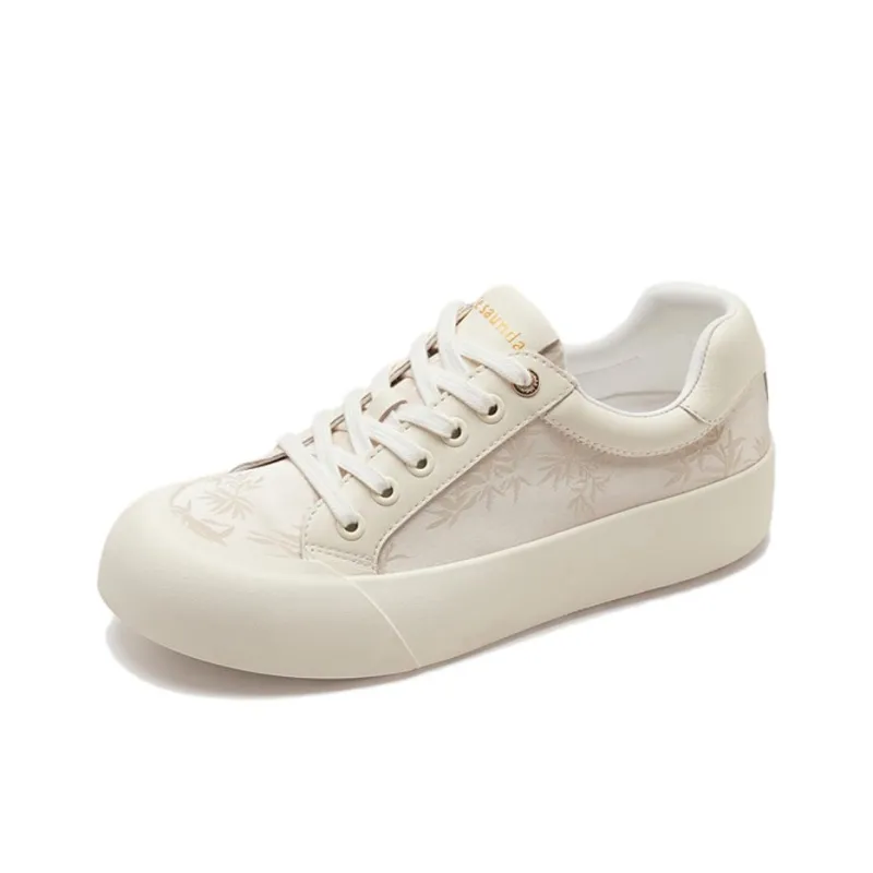 Le Saunda Low Top Skateboard Shoes Women's-0