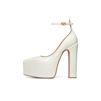 Valentino Tan Go VLogo Plaque Platform Pumps