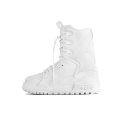 LOUIS VUITTON Short Snow Boots Men's White
