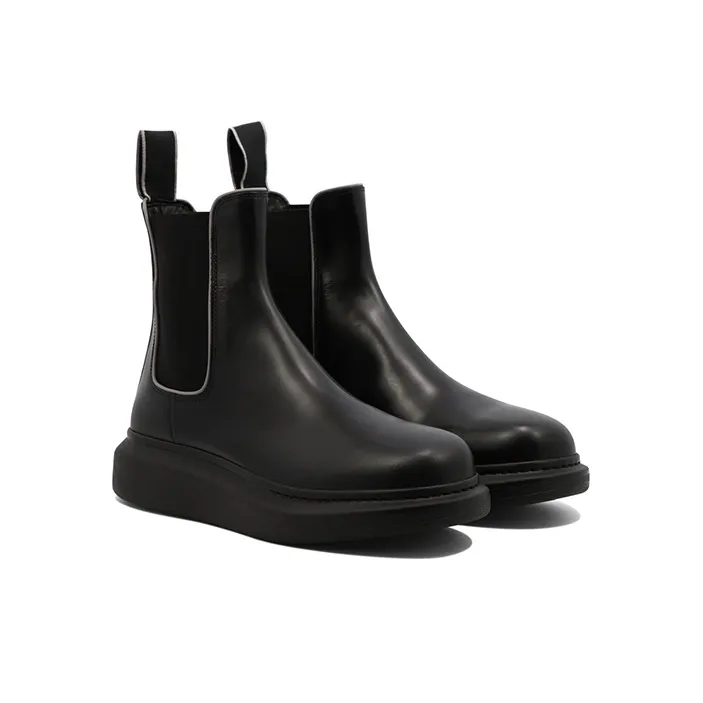 Alexander McQueen Leather Chelsea Boots 'Core Black'-2