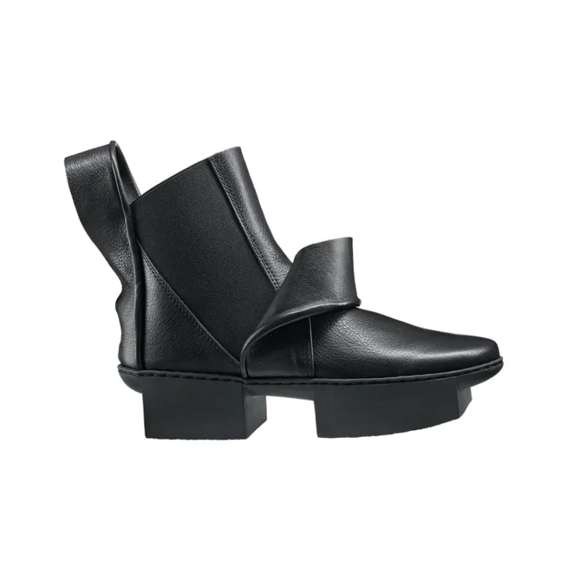 Trippen Bo Short Chelsea Boots Women's Black-2