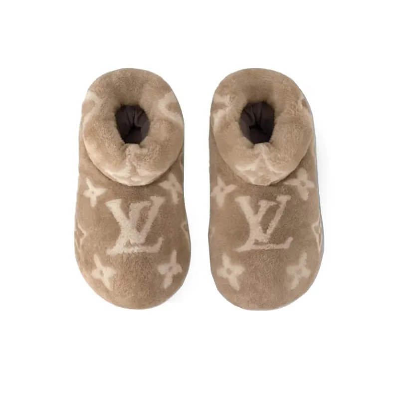 LOUIS VUITTON LV Footprint Low Boot Beige-3