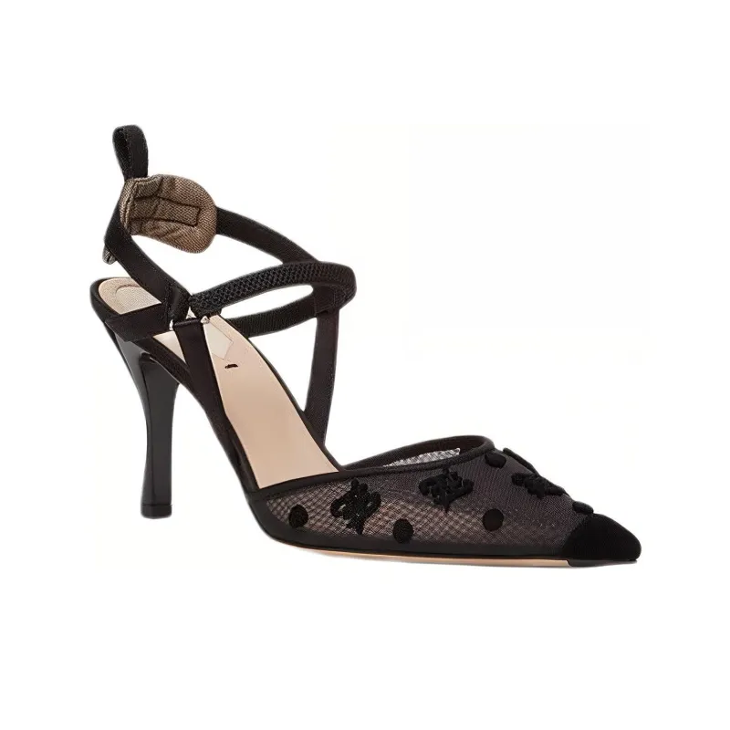 FENDI Colibri High Heels Women's Black-2