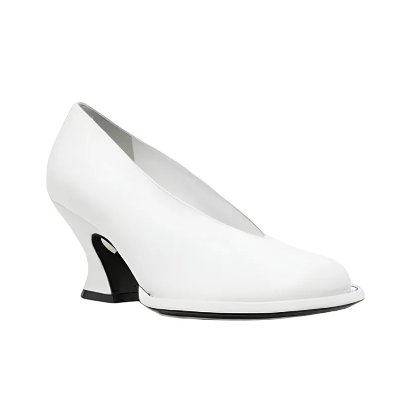 KHAITE The Varick V Shape Vamp Pumps-1