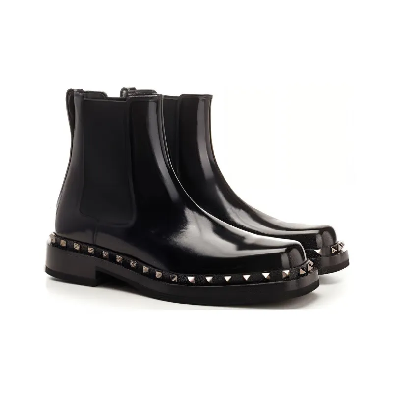 Valentino ROCKSTUD Short Chelsea Boots Women's Black-2