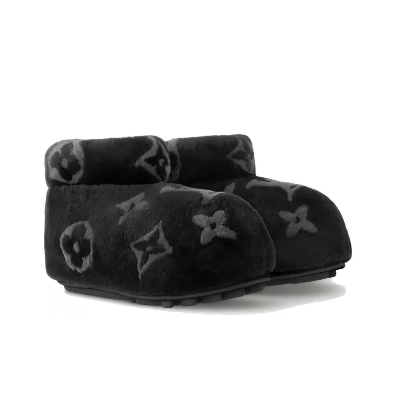 LOUIS VUITTON Lv Footprint Low Boot Black-2