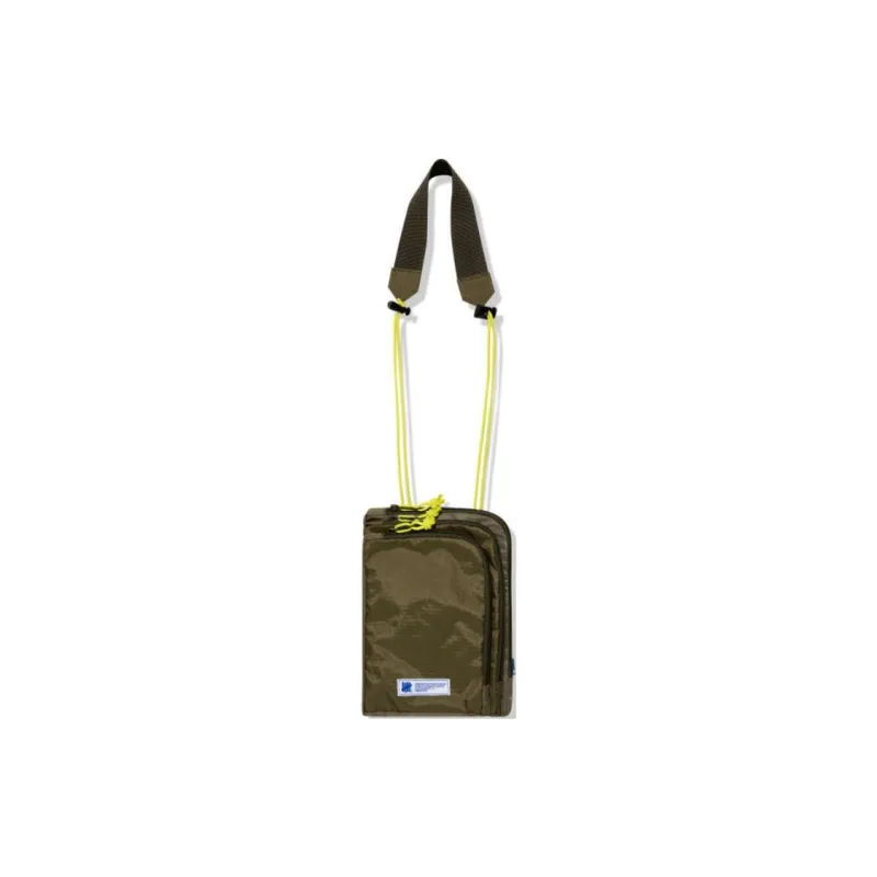 UNDEFEATED Nylon Fabric Patchwork Crossbody Bag Regular Unisex Black-2