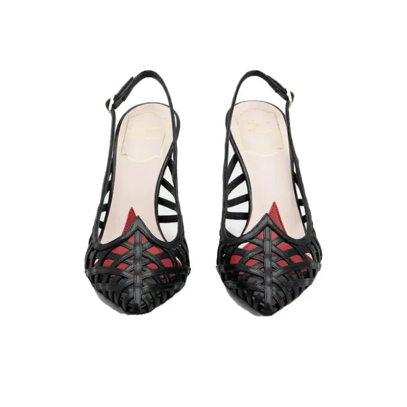 Roger Vivier Strap-detailing Leather Pumps-3