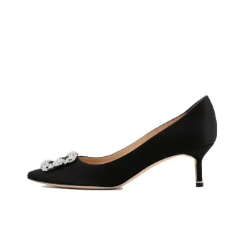 MANOLO BLAHNIK Hangisi Crystal buckle 50mm Pumps