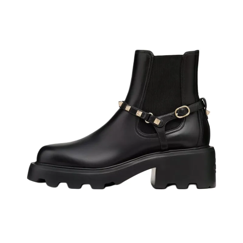 Valentino Garavani Rockstud Round Toe Boots Women's-0
