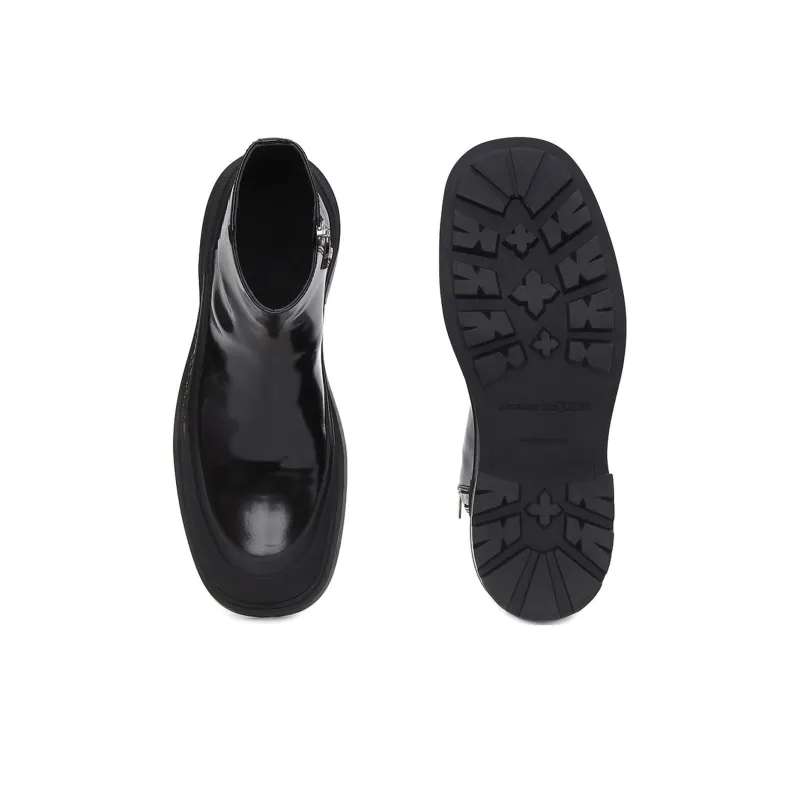 Alexander McQueen Tread Ankle Boots Black-4