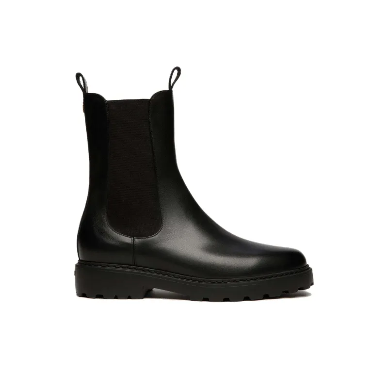 BALLY Gusto Short Chelsea Boots Women's Black-1