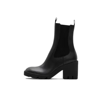 Burberry Elasticated panel Leather Boots