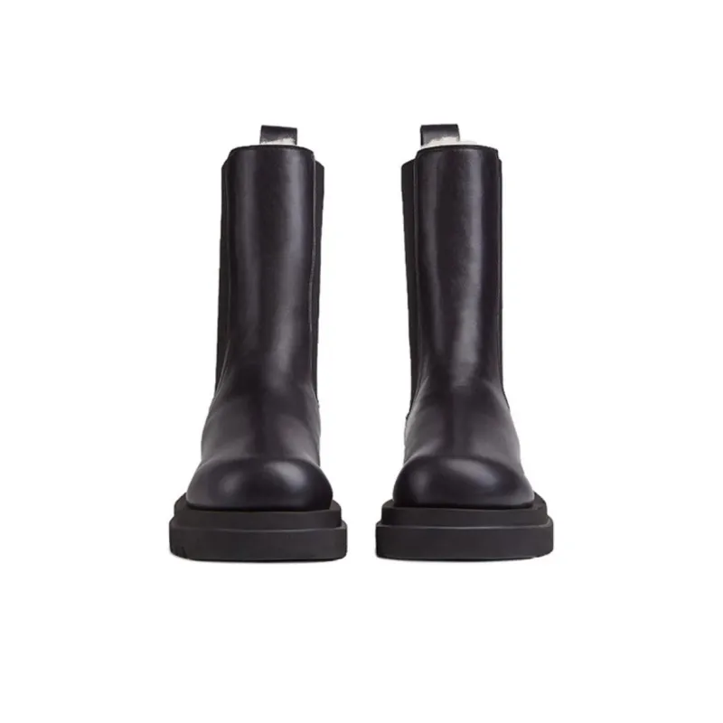 Bottega Veneta Lug Chelsea Short Chelsea Boots Men's Black-2