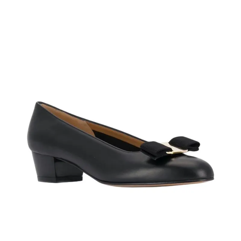FERRAGAMO Vara Bow Pumps-2
