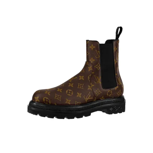 LOUIS VUITTON Black Ice Short Chelsea Boots Men's Ebony