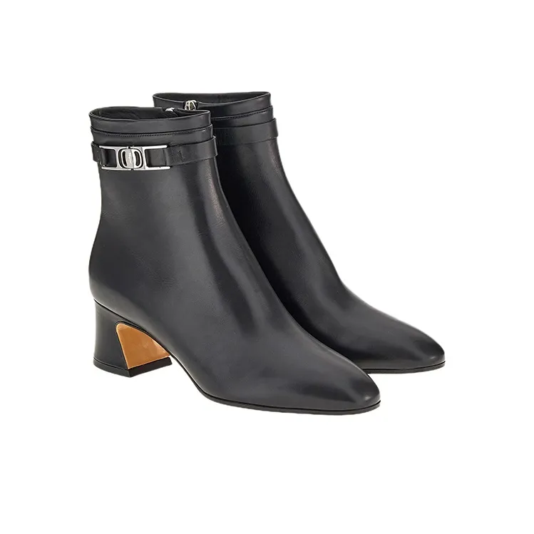 FERRAGAMO VaraVara Ankle Boots Women's Black-2